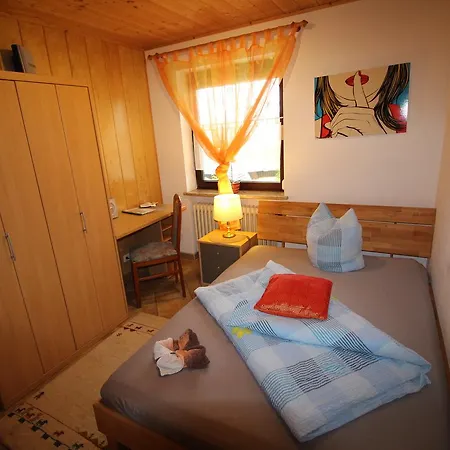 Bed & Breakfast Gaestehaus Schachnerhoehe Steyr