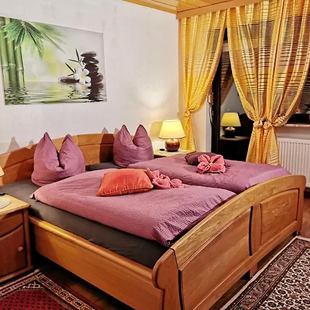 Bed & Breakfast Gaestehaus Schachnerhoehe