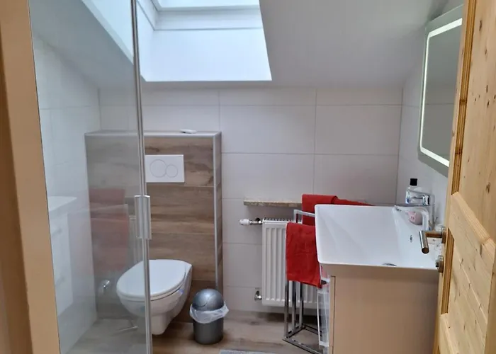 Oda ve Kahvaltı Gaestehaus Schachnerhoehe Steyr