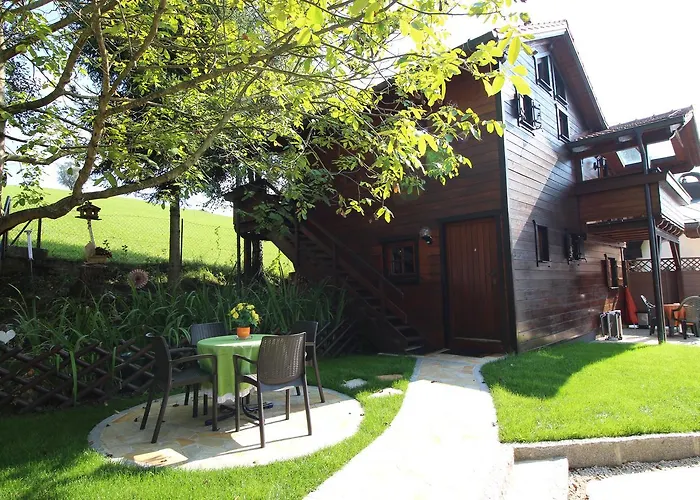 Gaestehaus Schachnerhoehe Bed and Breakfast 3*