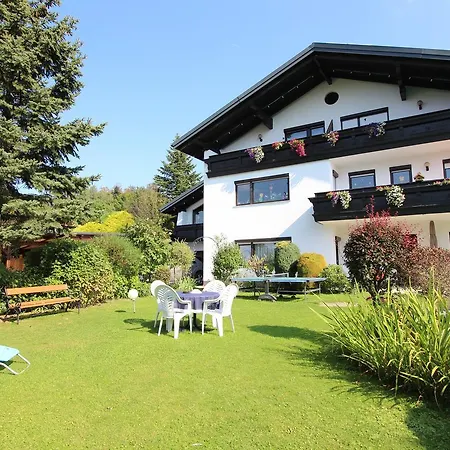 Bed and Breakfast Gaestehaus Schachnerhoehe Στάιρ