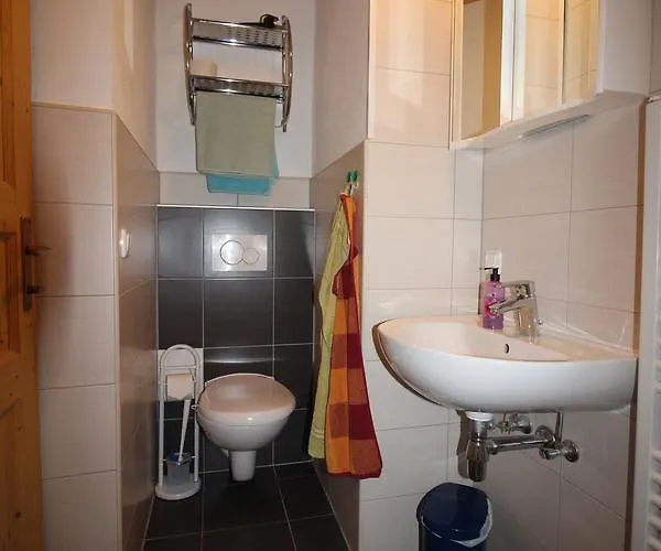 Gaestehaus Schachnerhoehe 슈타이어